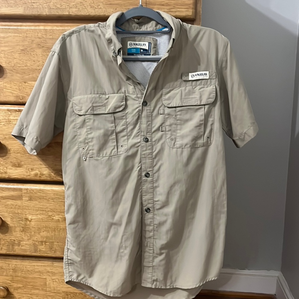 Magellan beige fishing shirt